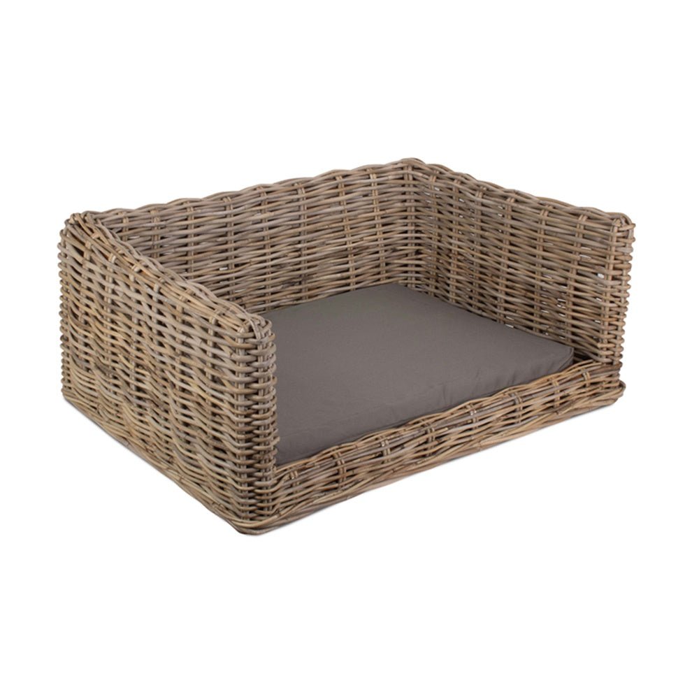 The Millie Lounger Wicker Dog Sofa Bed