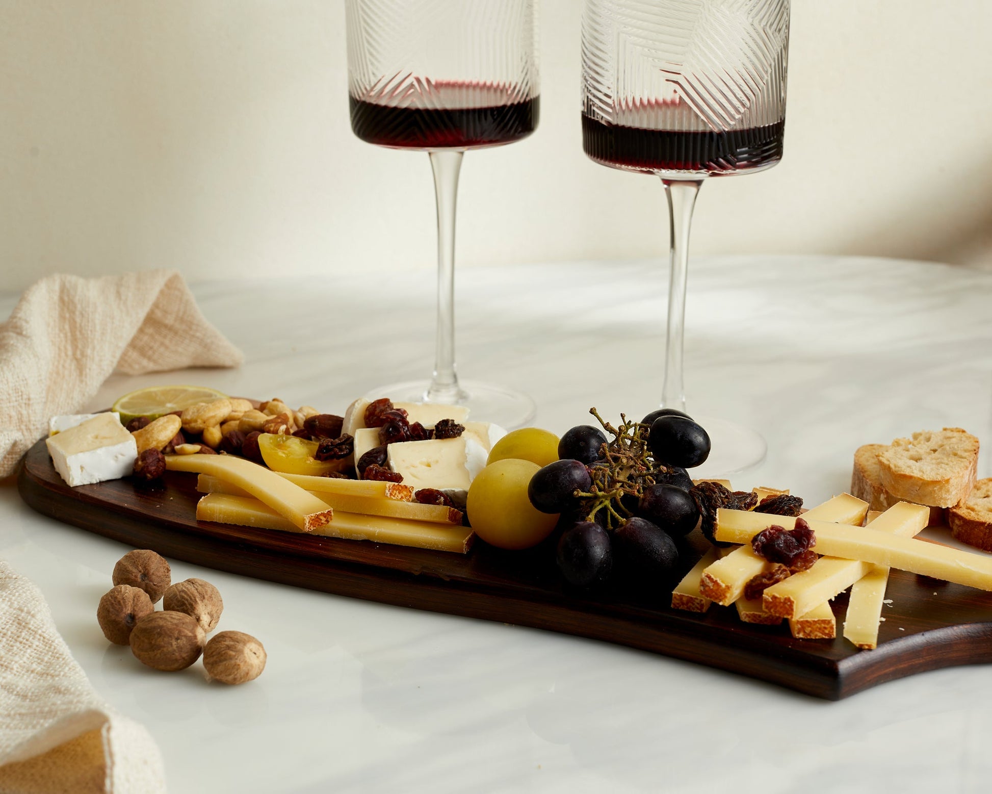 Brambury Acacia Serving Board – Rustic Handle - The Timeless Trading Co.