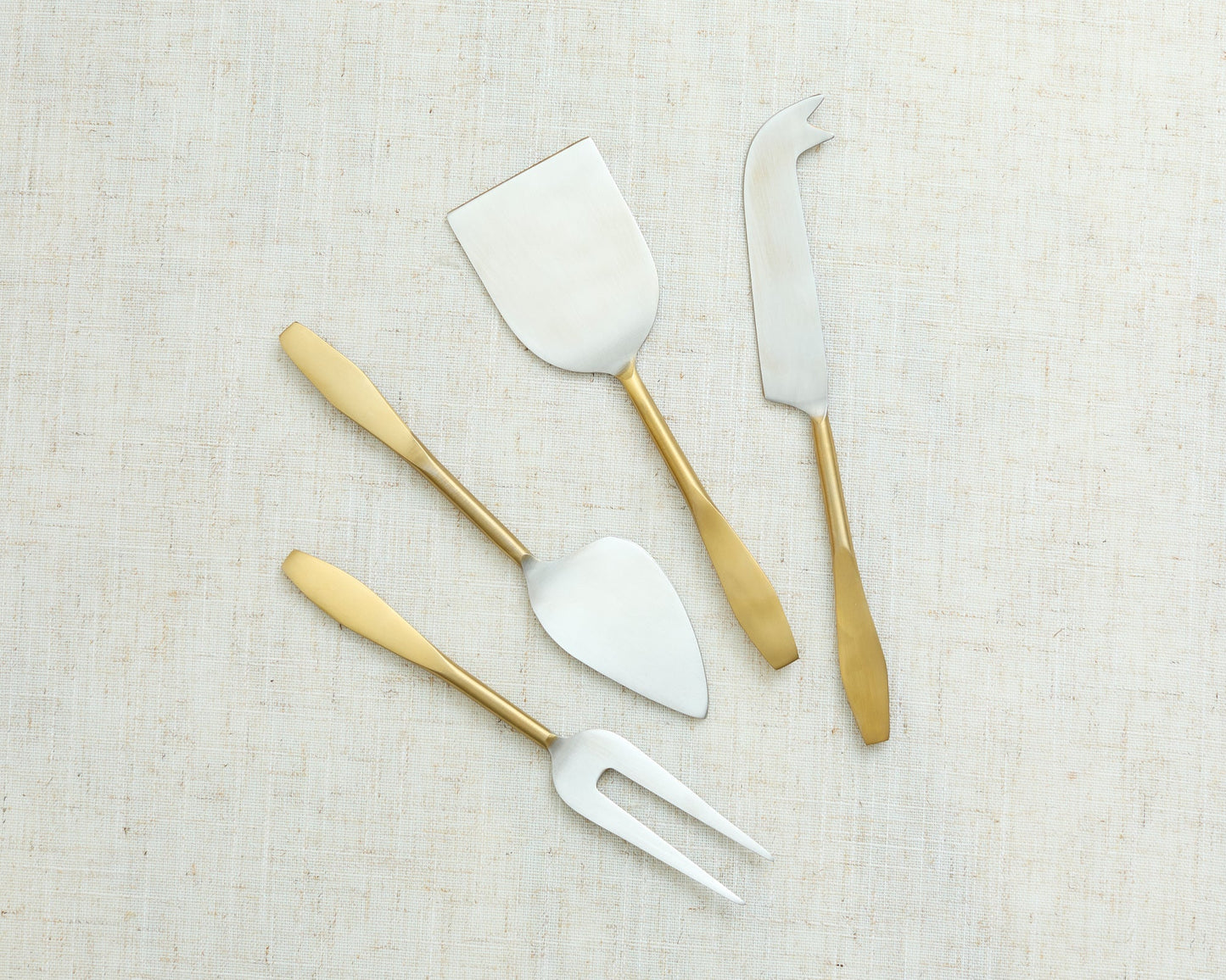 Edith Cheese Cutlery Set – Timeless Serveware for Gathered Tables - The Timeless Trading Co.