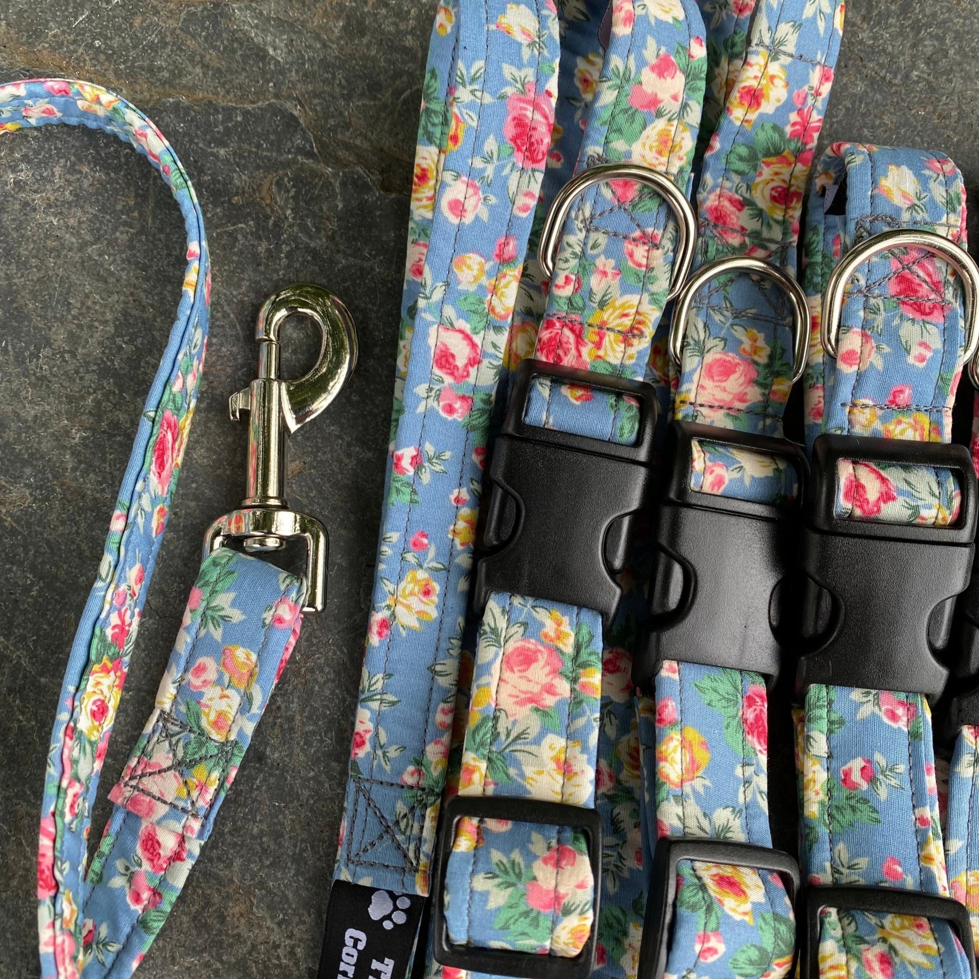 The Blue Rose Wander – Collars & Leads for Cottage Garden Companions - The Timeless Trading Co.