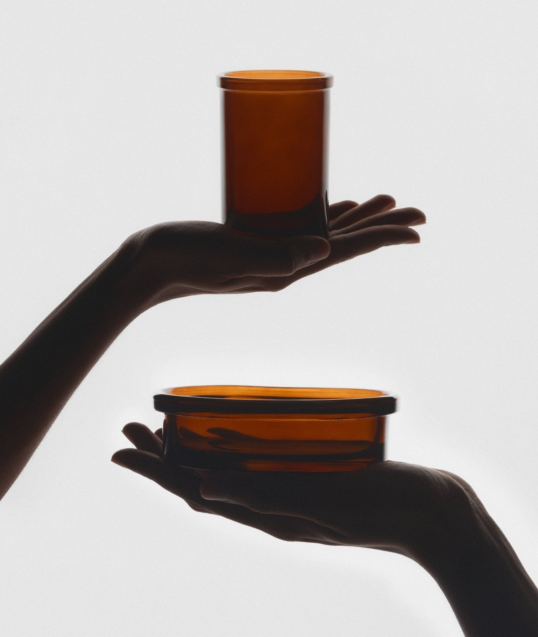 The Wetherby Amber Glass Bathroom Set – Soap Dish & Tumbler - The Timeless Trading Co.