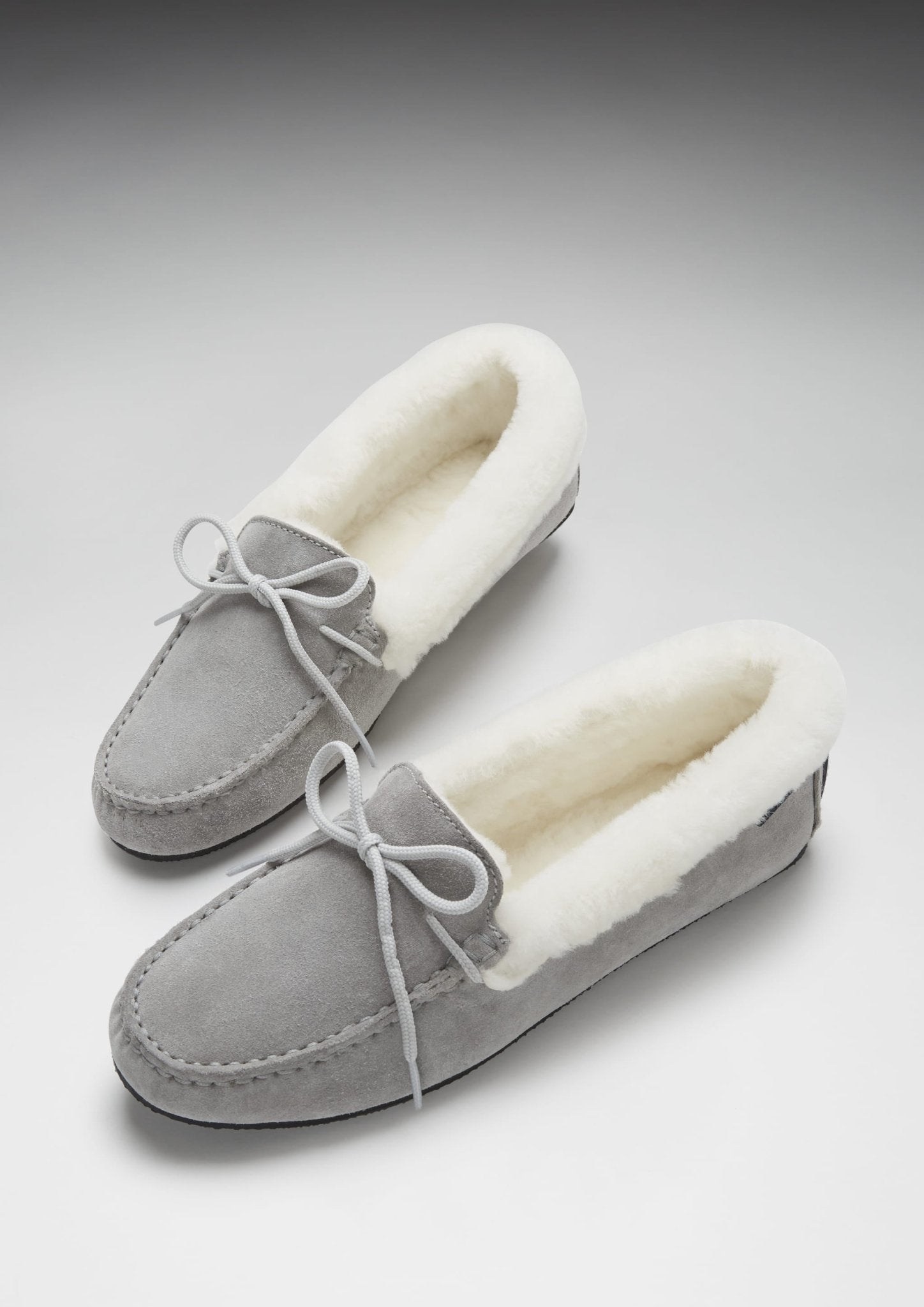 Women's slippers, sheepskin, dove grey suede - The Timeless Trading Co.