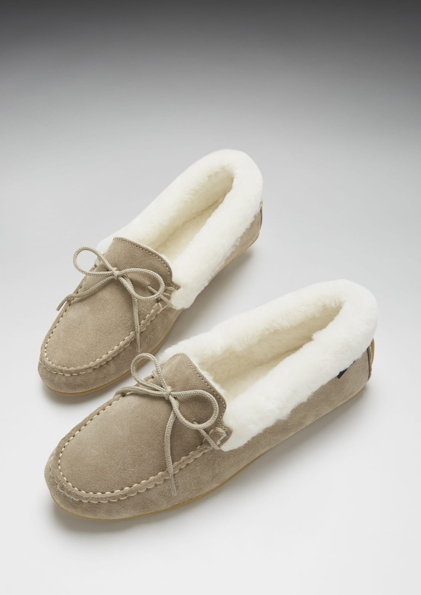 Women's slippers, sheepskin, taupe suede - The Timeless Trading Co.