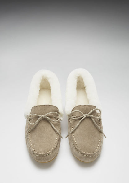 Women's slippers, sheepskin, taupe suede - The Timeless Trading Co.
